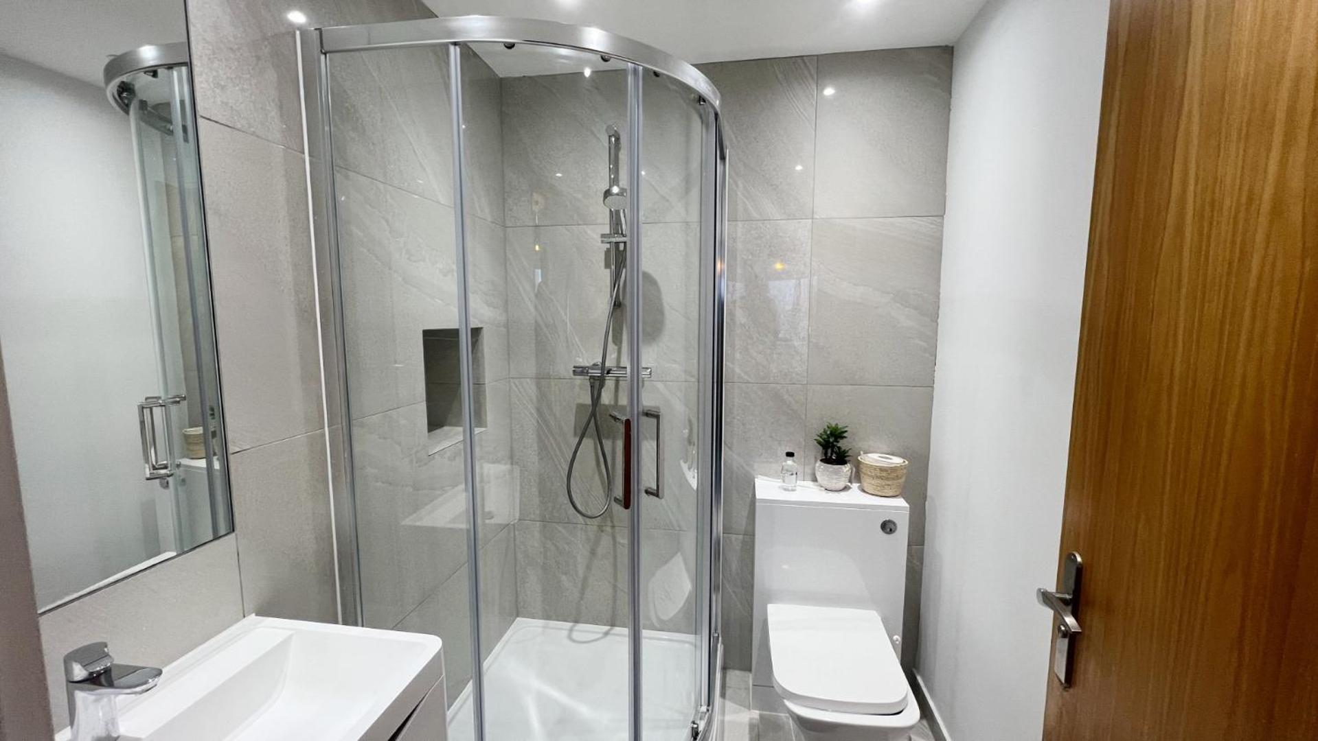 Leilighet C1, Luxury 2 Bedroom Flat In Wembley *