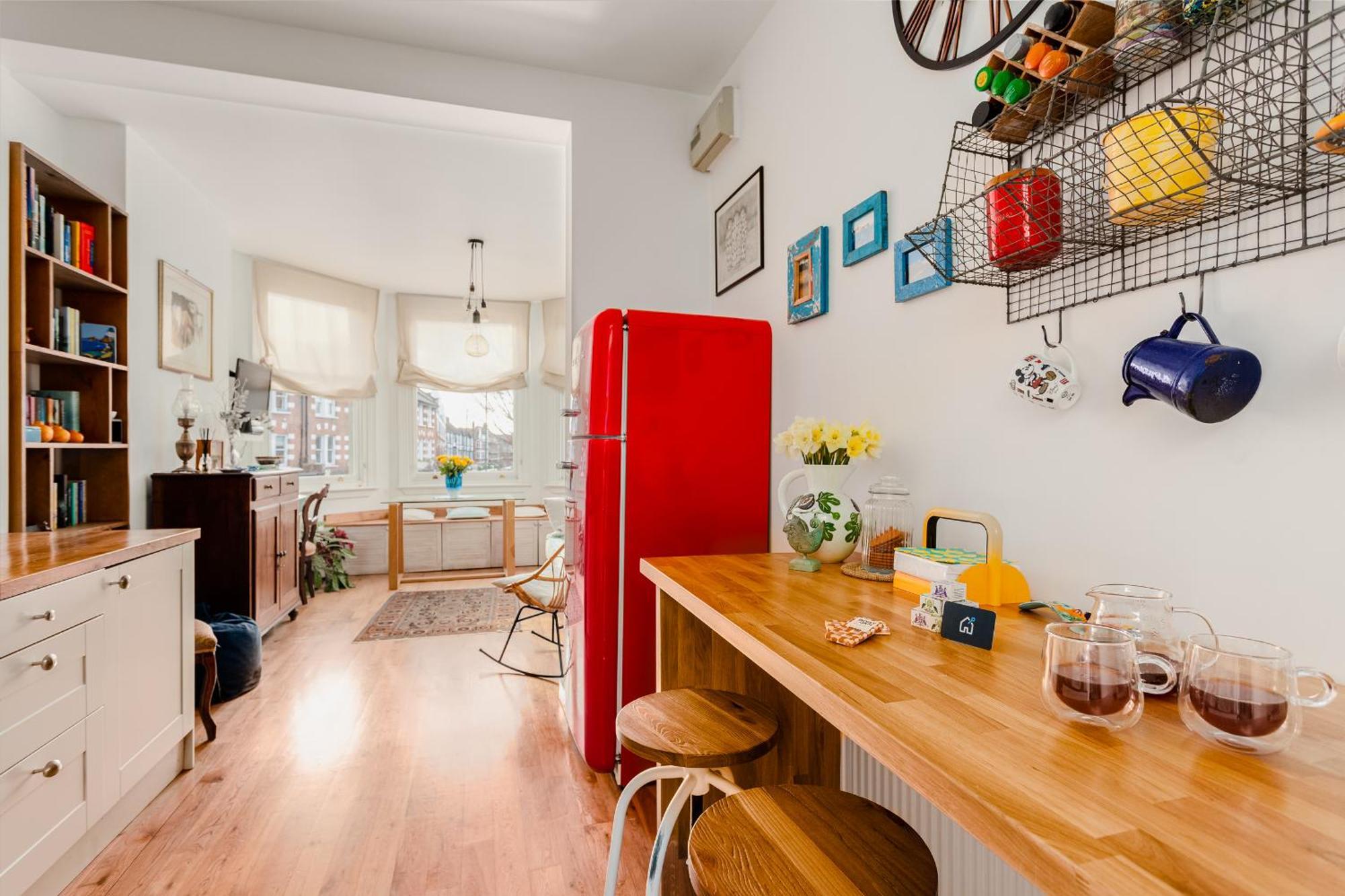 Apartment Lovely 1 Bed With Large Terrace *