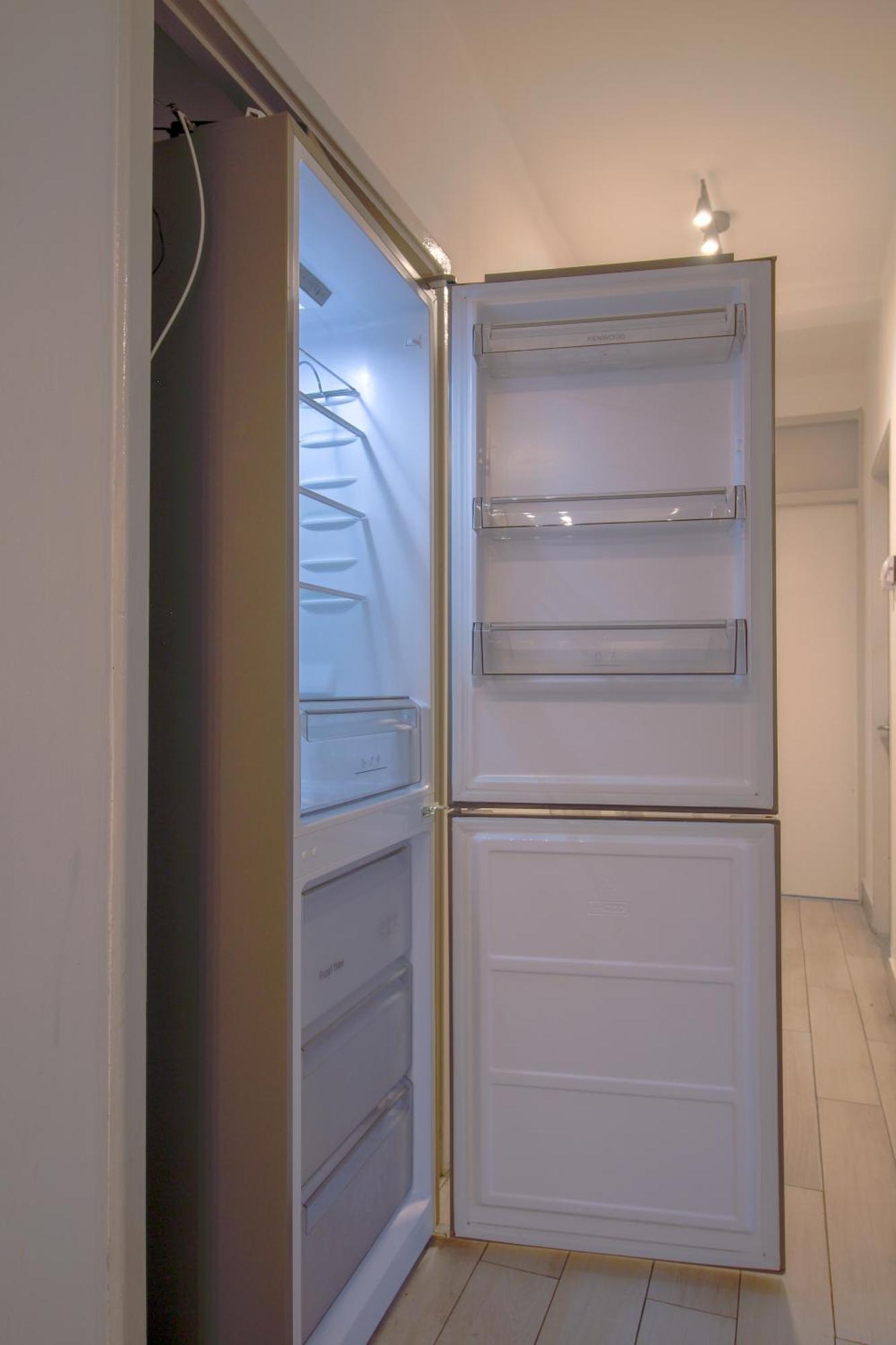 Modern Spacious 4-bed House Leilighet *