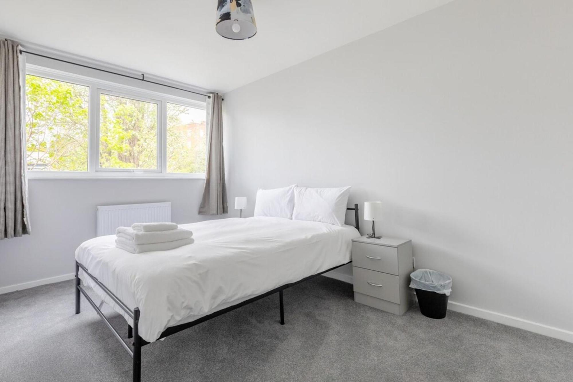 Holiday home Newly Renovated 3bd Islington! *