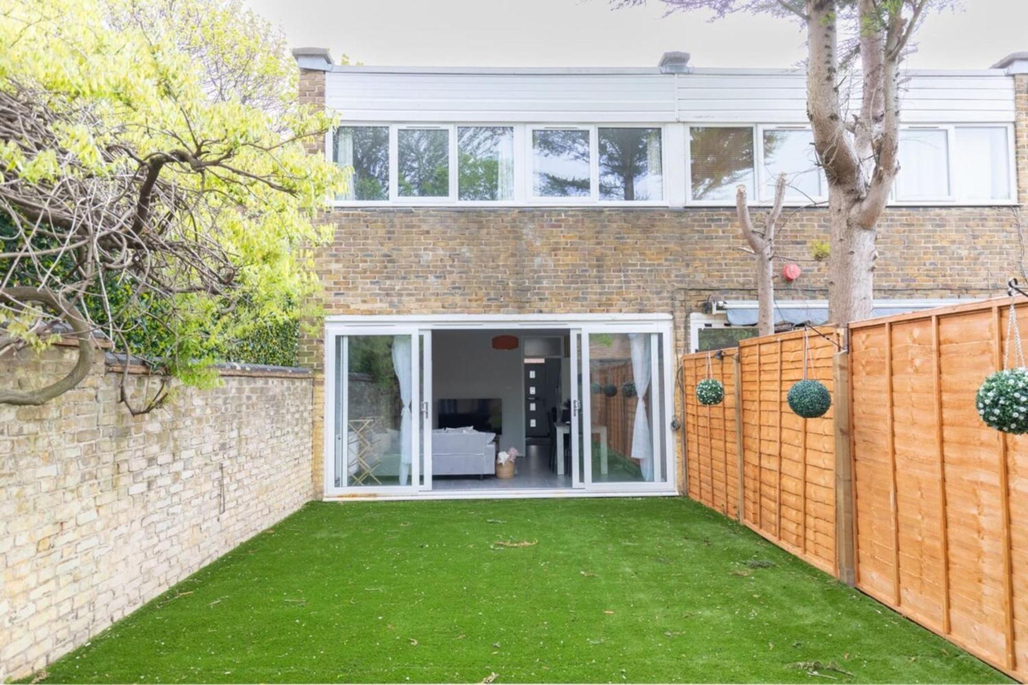 Holiday home Newly Renovated 3bd Islington! London