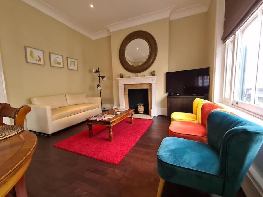 Modern And Spacious In South Kensington * Londres