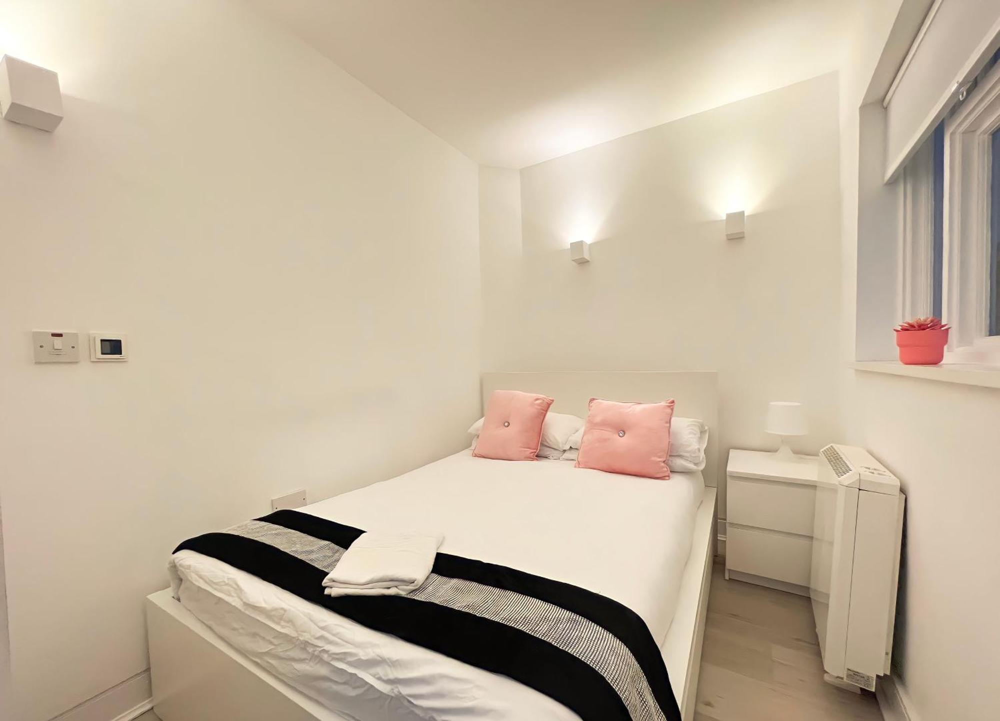 Appartement Hyde Park Two Bedroom Londen