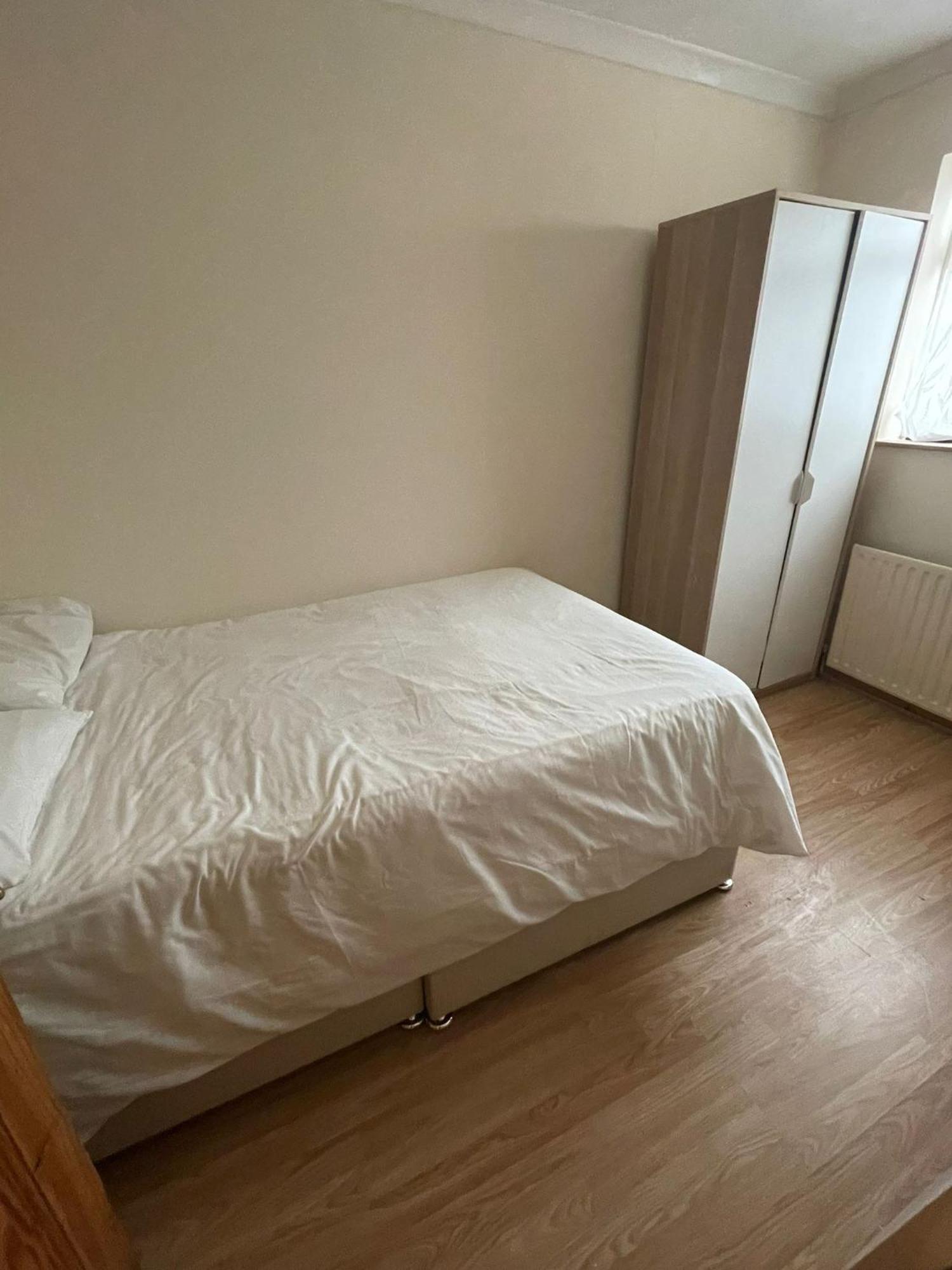 Appartement Nky Crystal 4 Bed House *