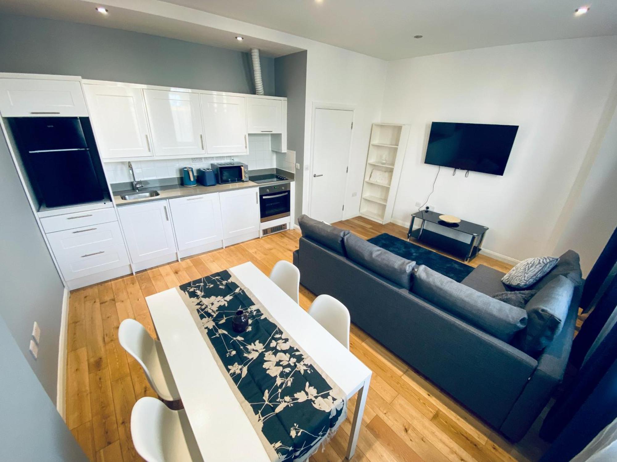 2 Bedroom Flat - 2 Bath - 15 Min Camden Town Leilighet