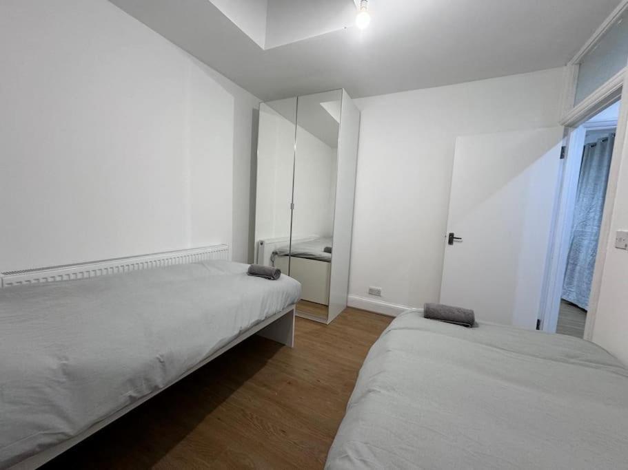 Vakantiehuis Elegant Living, 3 Bedroom Modern House