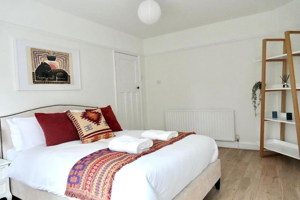 5 Bed Luxury Hébergement de vacances *