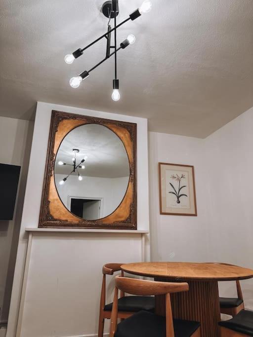 Modern Flat In Appartement