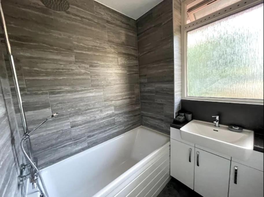 Lejlighed Spacious 2 Bedroom In Hoxton *