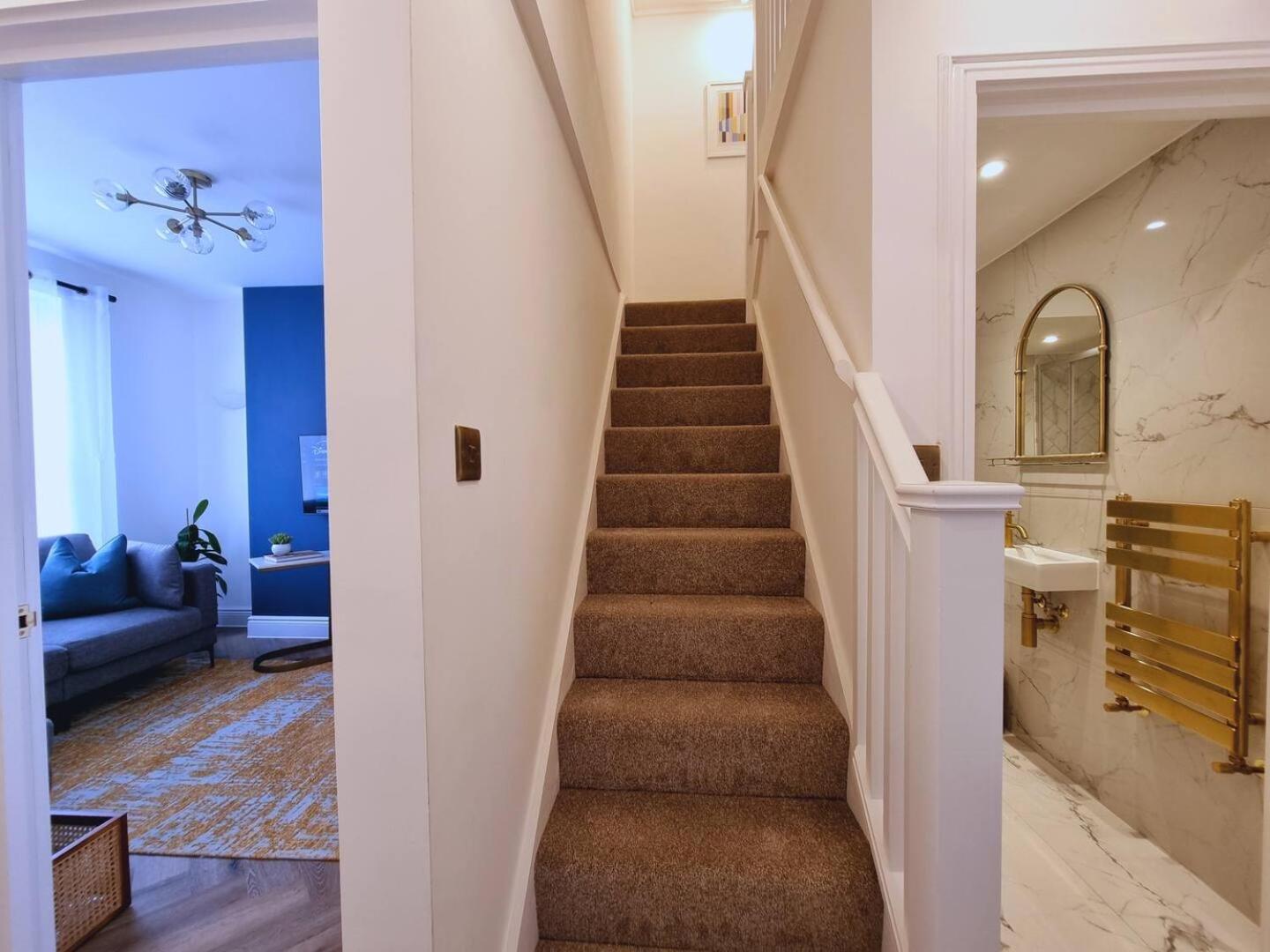 Pass The Keys Exclusive Townhouse W Terrace