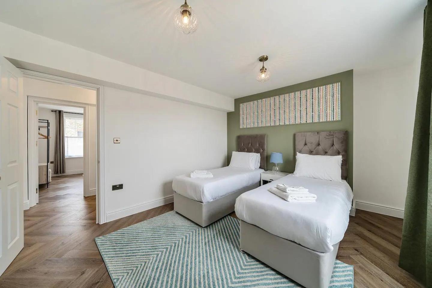 Pass The Keys Exclusive Townhouse W Terrace * London