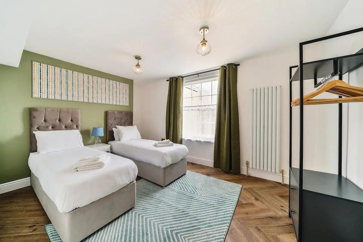Pass The Keys Exclusive Townhouse W Terrace *