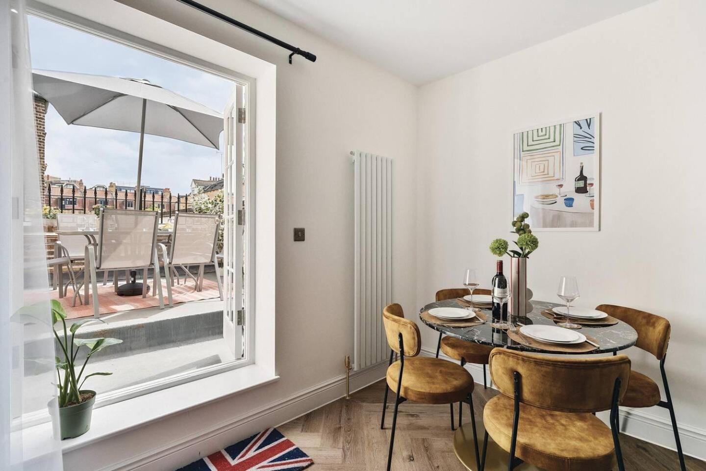 Pass The Keys Exclusive Townhouse W Terrace * London