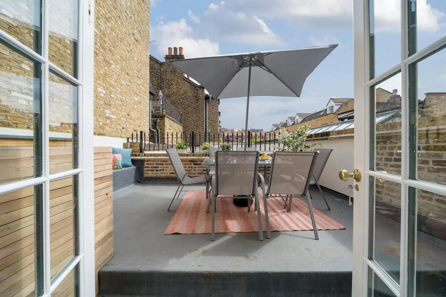 Holiday home Pass The Keys Exclusive Townhouse W Terrace