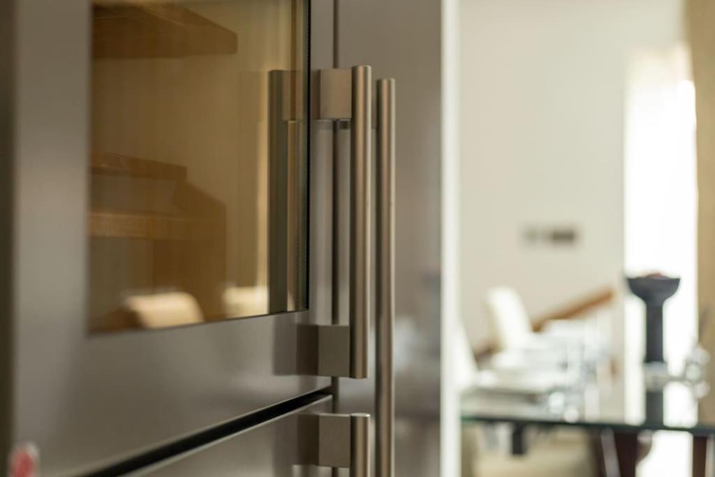 4 Bedroom House In Chiswick- Elegance & Serenity Lejlighed London