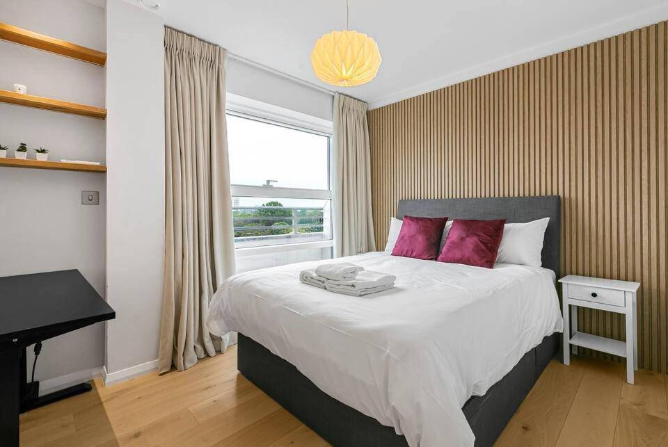Luxury Flat With View Battersea Pass The Keys * Londen