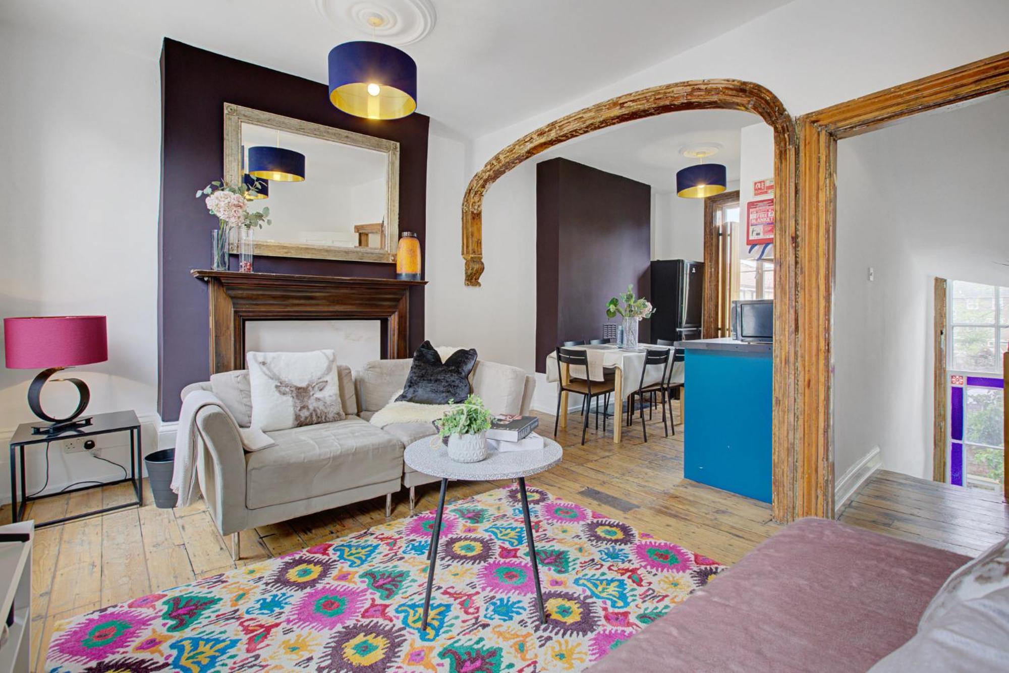 Appartement Elegant Georgian 3 Bedroom Townhouse In The Heart Of Ideal For Families And Large Group Bookings