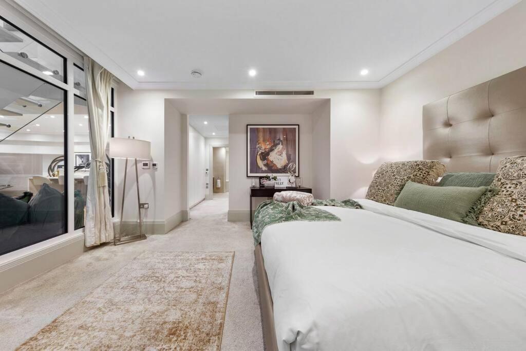 Lejlighed Park Lane Palace- Luxury Sleeps 10