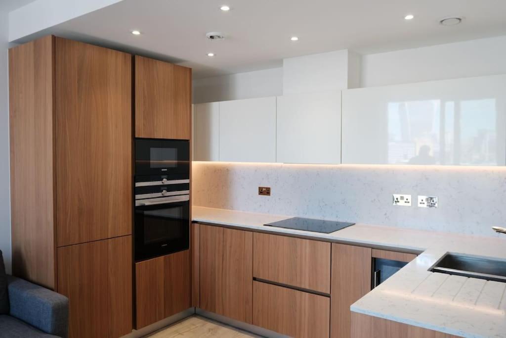 Stunning 1br Luxury City Londra