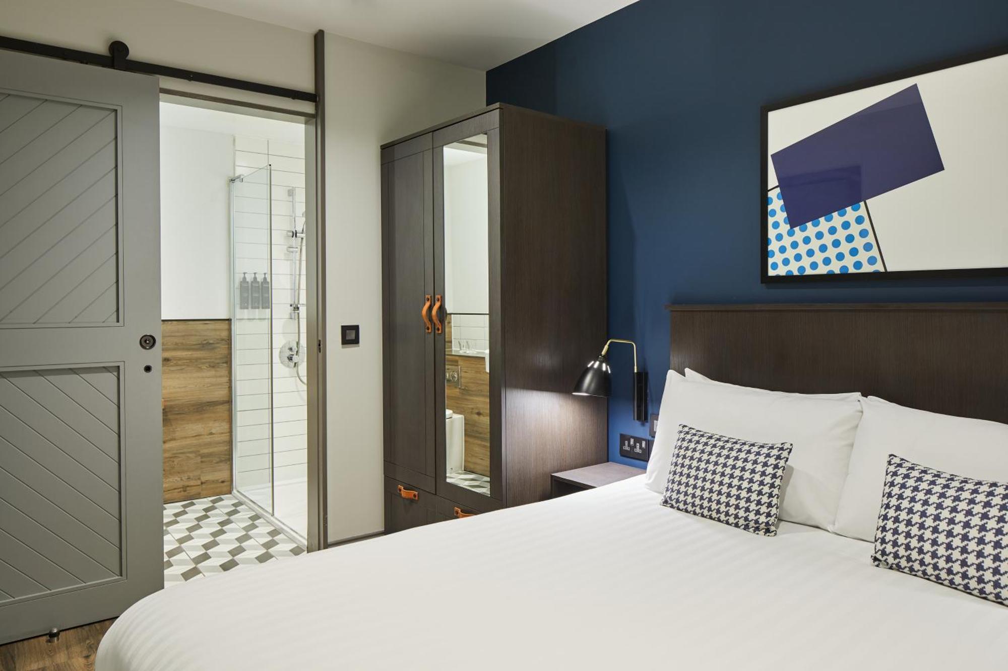 By Marriott Bridge 4*