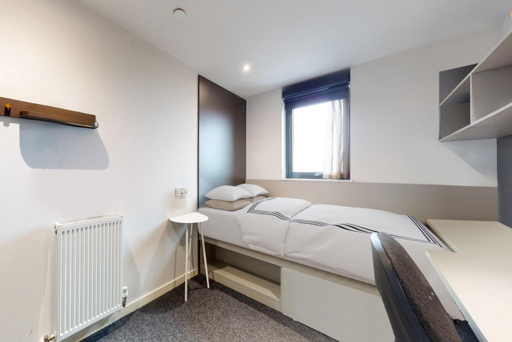 Leilighet And Ensuite Bedrooms With Shared Kitchen At Chapter Ealing Right Next To North Acton Tube Station London