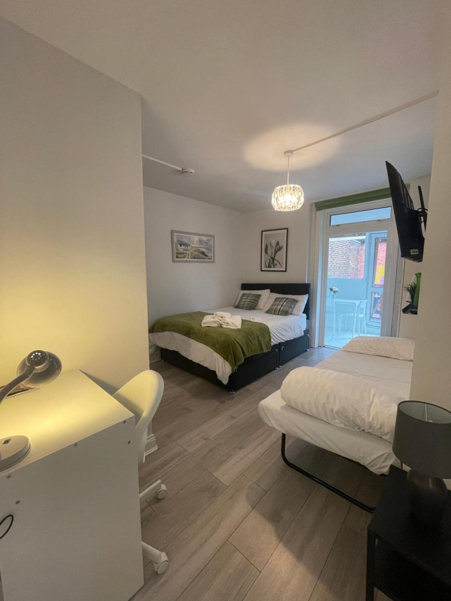 Chamberlayne 5* London