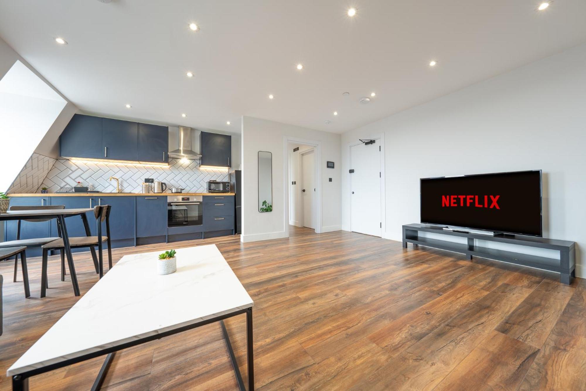 Apartment 8 - West Brand New Loft London