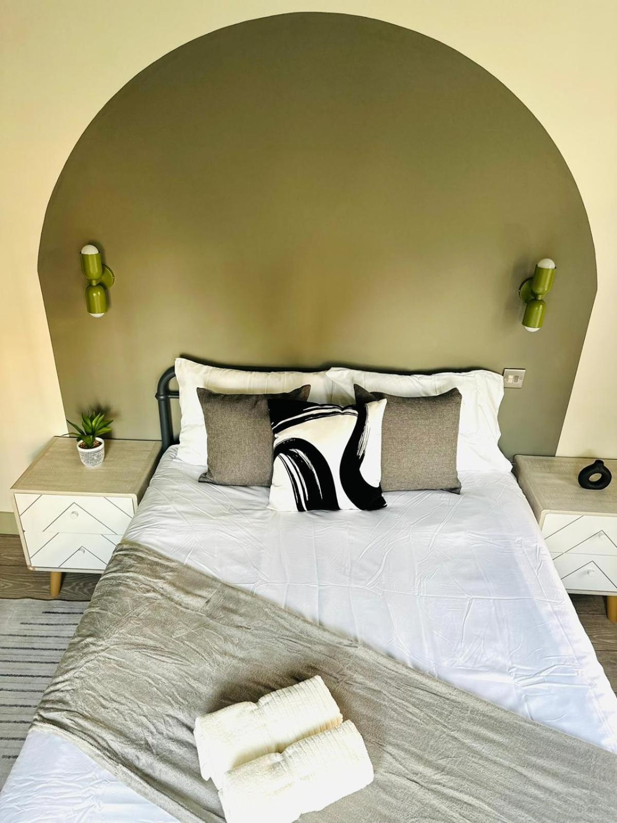 Boutique Ensuite Like * London