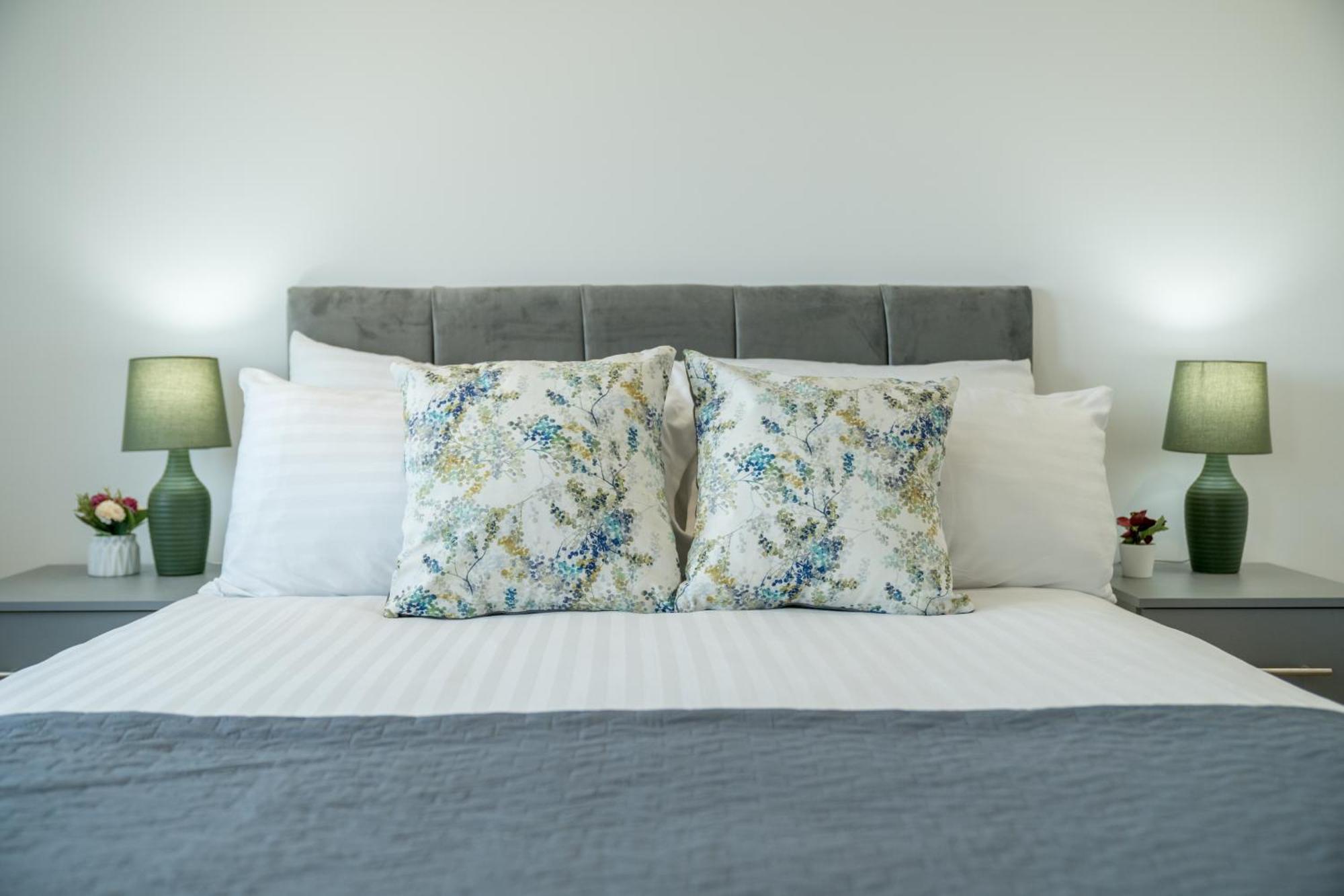 Appartement Skyvillion - River Thames Floor By Woolwich Ferry, Mins To Excel, O2 Arena , Airport With Parking *