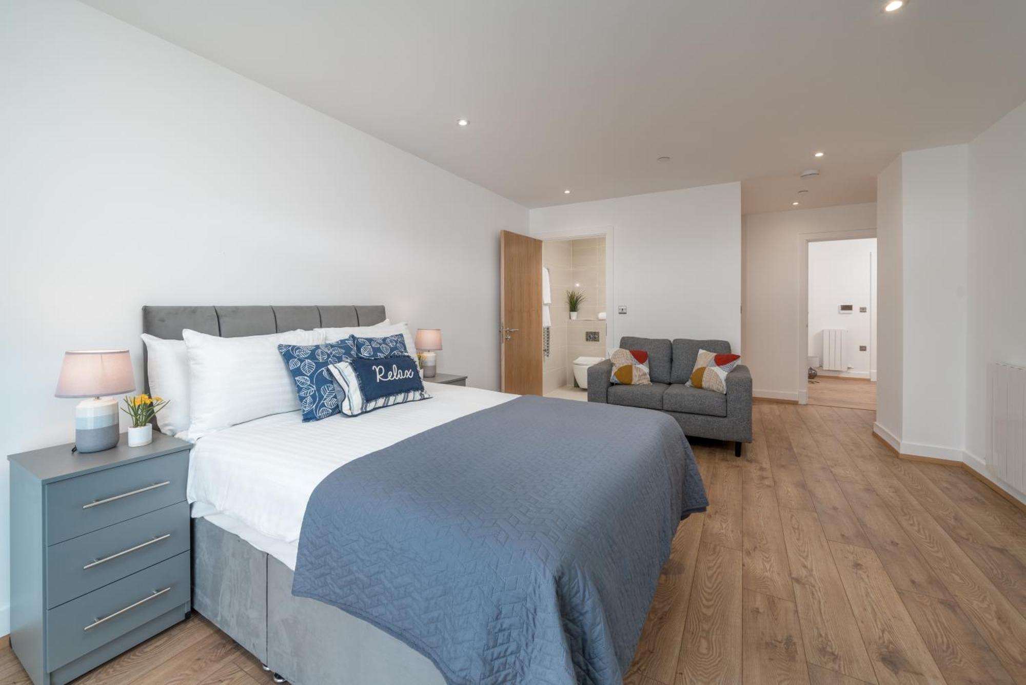 Appartement Skyvillion - River Thames Floor By Woolwich Ferry, Mins To Excel, O2 Arena , Airport With Parking