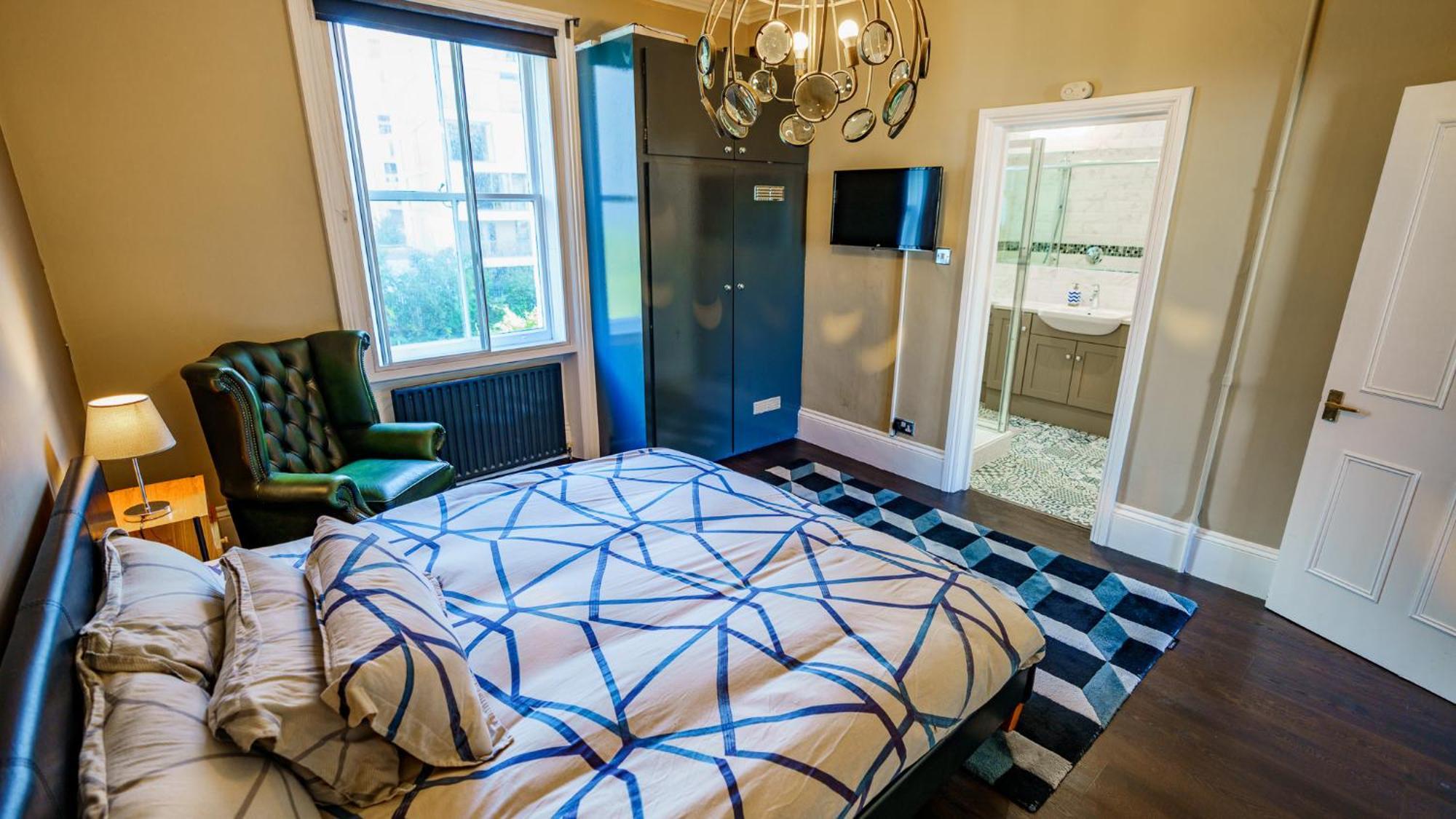 Stylish One Bedroom Flat In Kensingston * Londra
