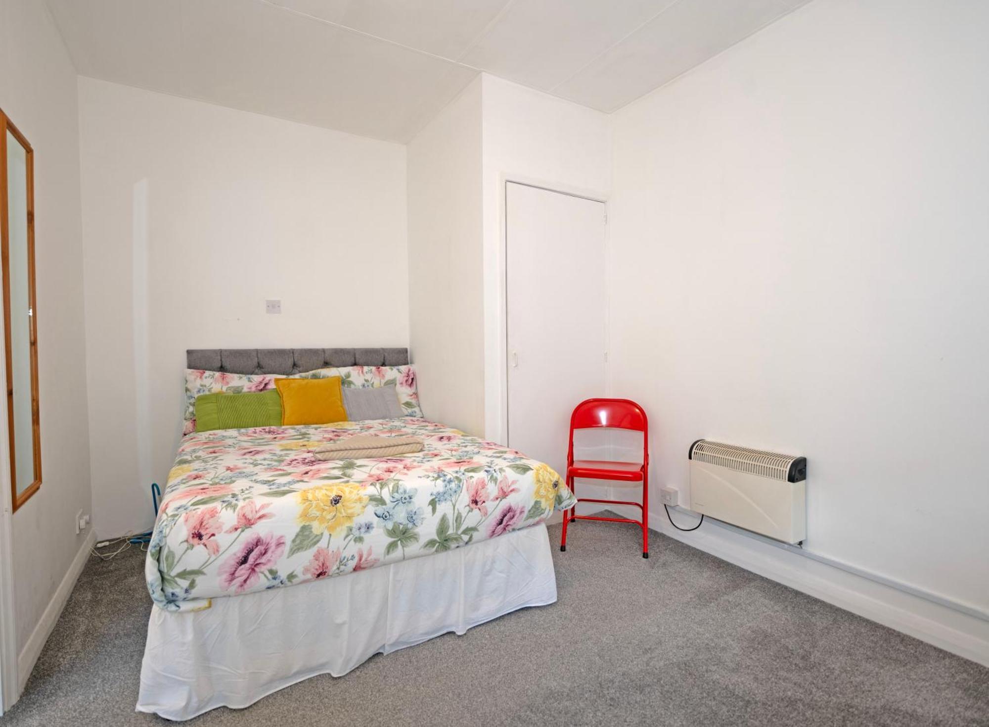 Flat In Clapham Budget Friendly Lägenhet London