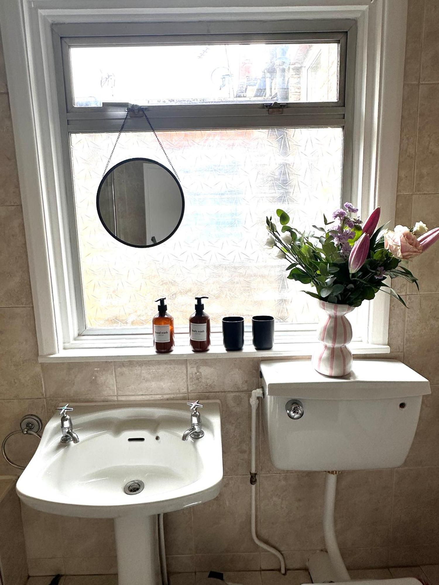 Ferienhaus Charming, Renovated In Willesden London