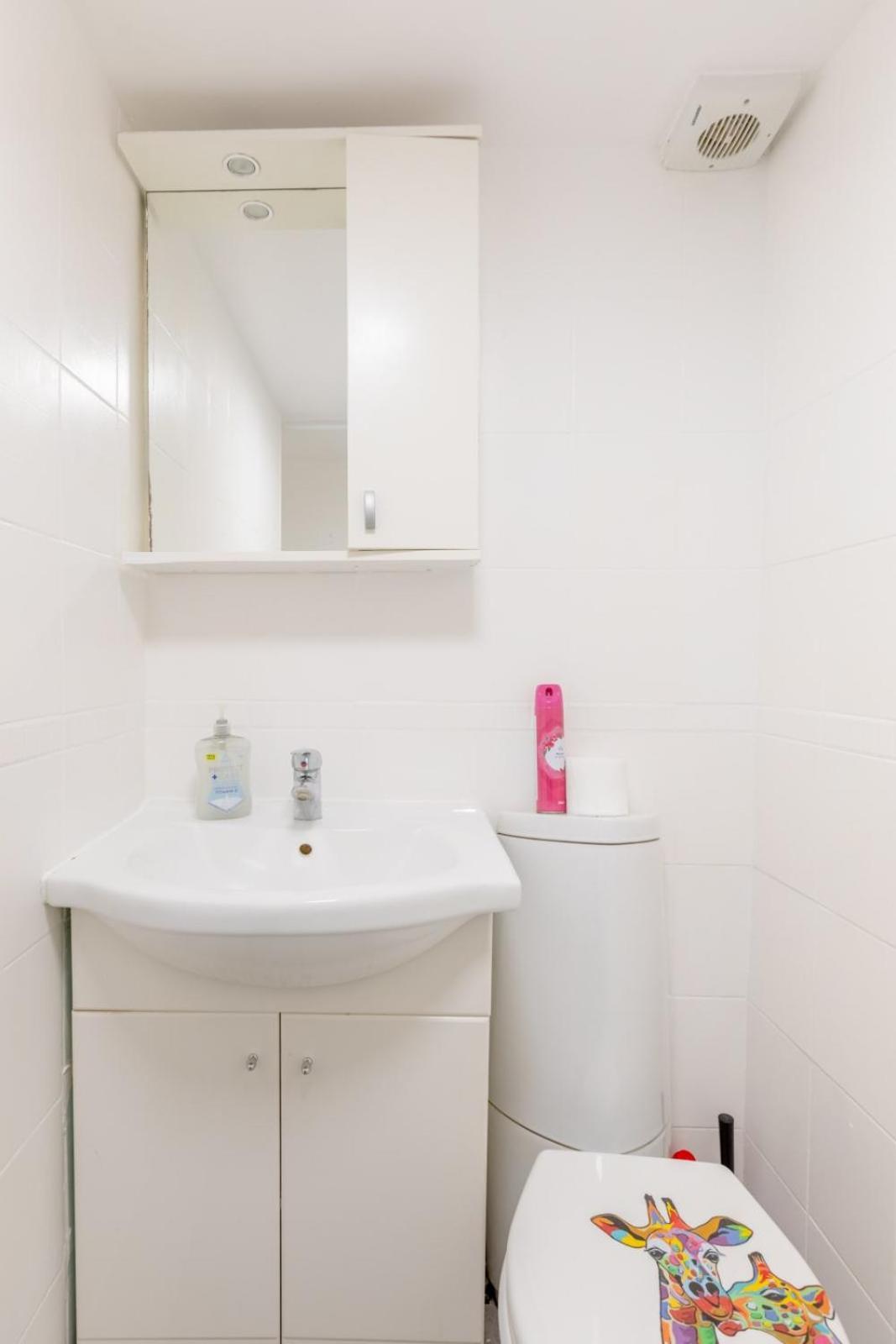 Apartment Roomy 3bd By Hampstead Heath!