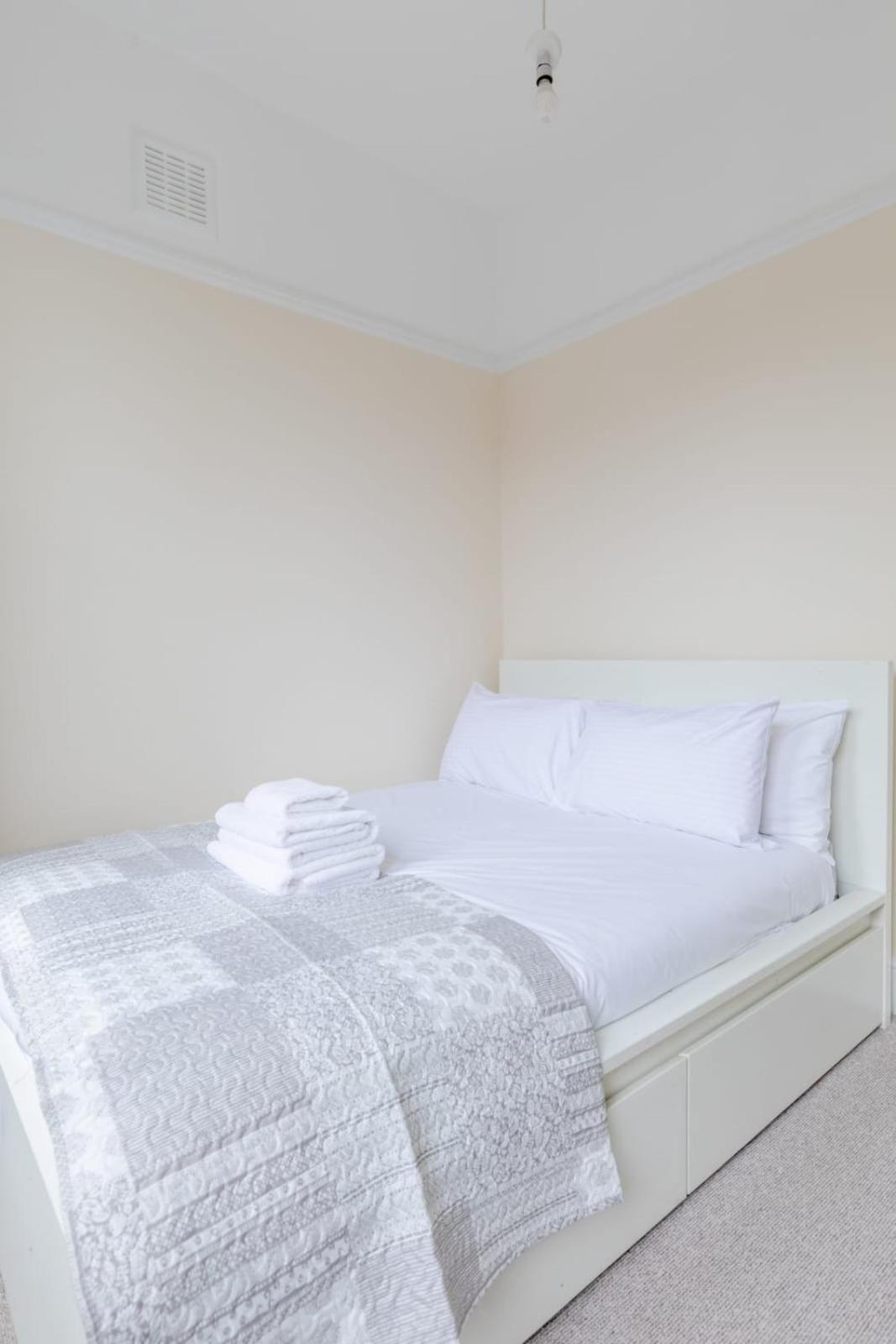 Roomy 3bd By Hampstead Heath! Apartment