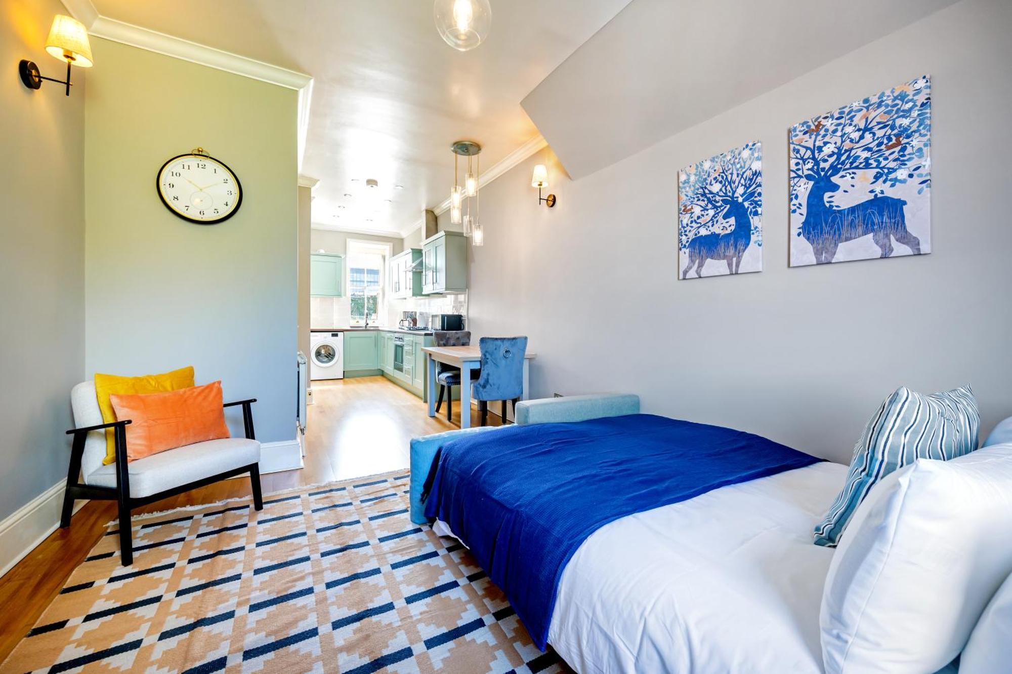 Large 1 Bedroom In Center Of * Londra