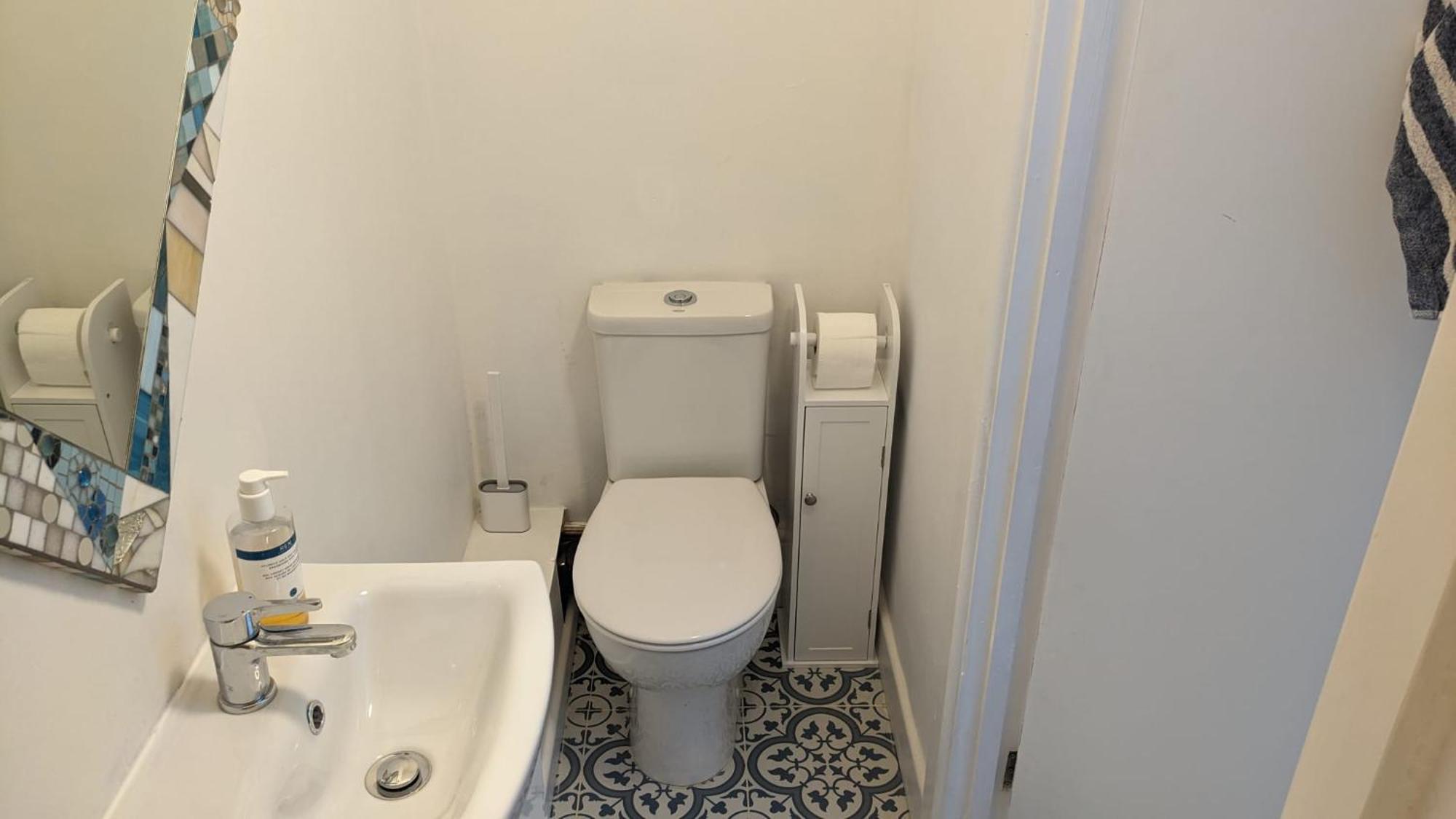 No 25 Comfort And Convenience Ensuite W7 Séjour chez l'habitant *