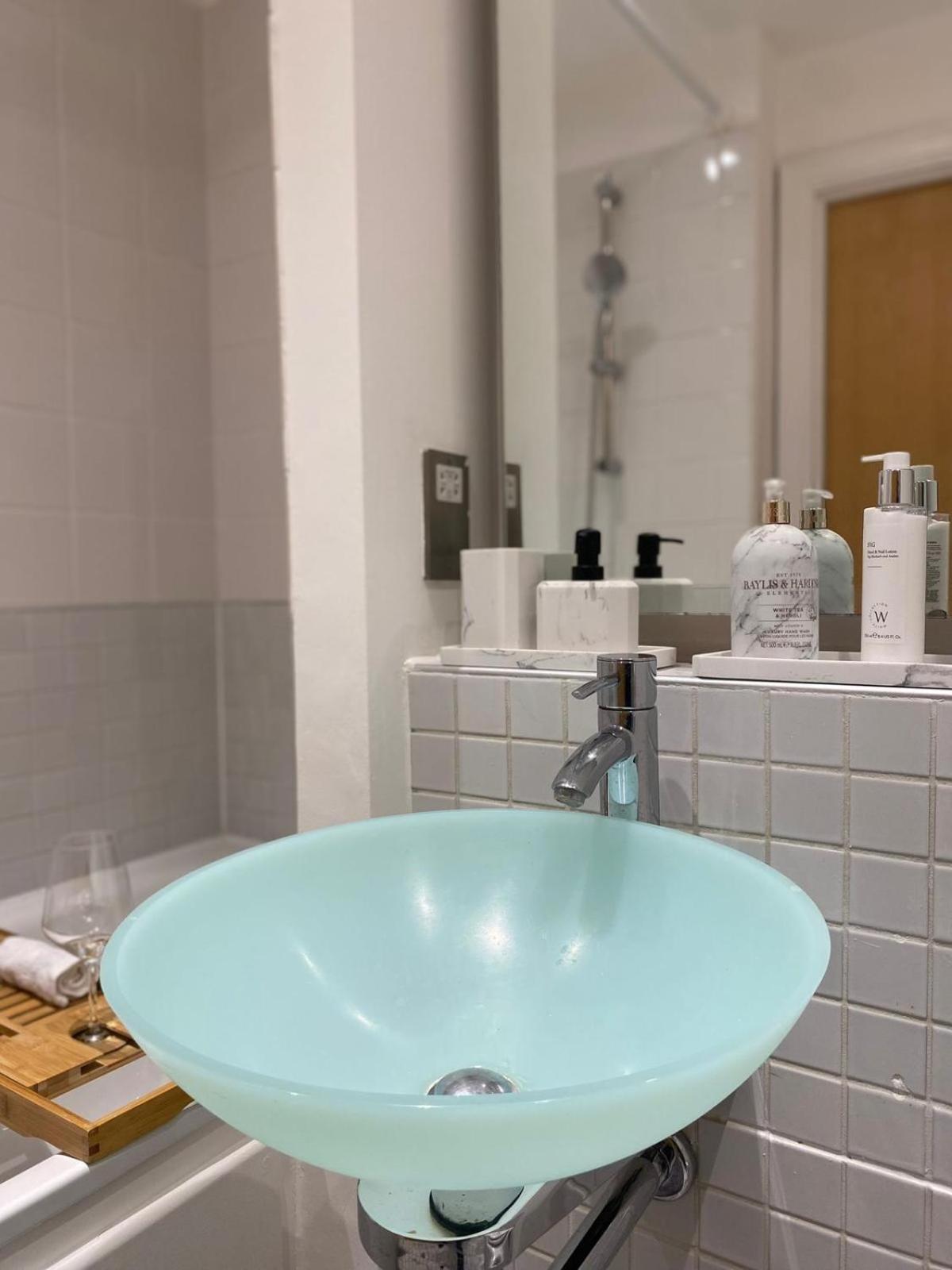 Appartamento 2 Bedroom In Hoxton Square, Shoreditch, London, N1