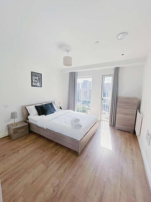 Superb Luxury 1bed Lägenhet