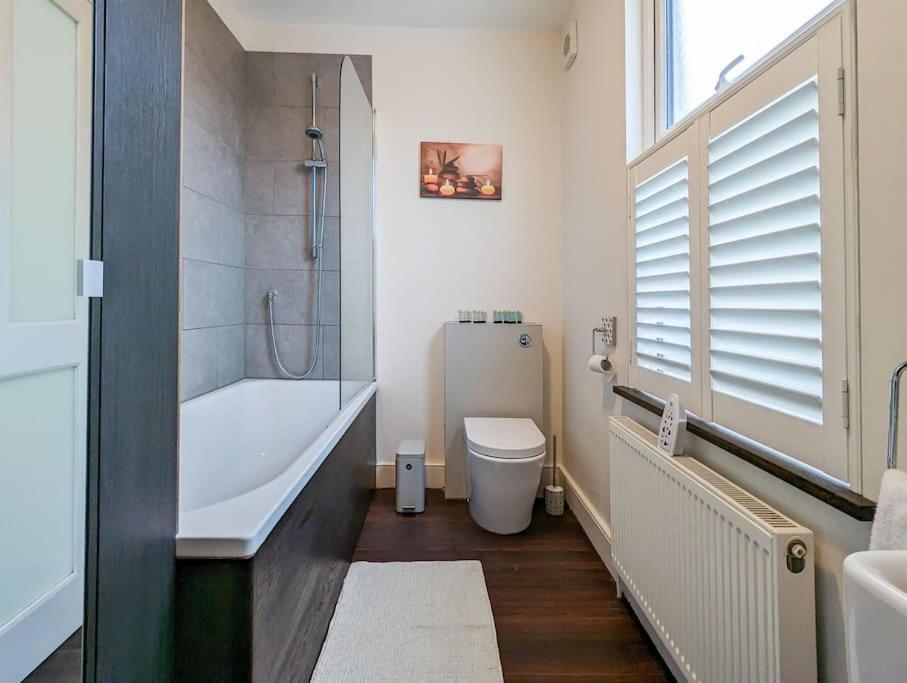 Lejlighed Charming 3br In Trendy Tottenham Neighborhood *