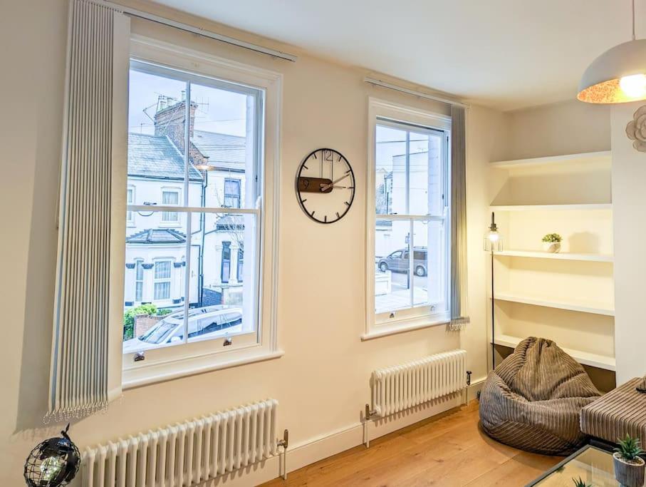 Appartement Charming 3br In Trendy Tottenham Neighborhood *