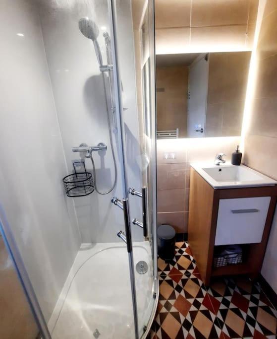 Alross Flat / Private Bathroom * Londres