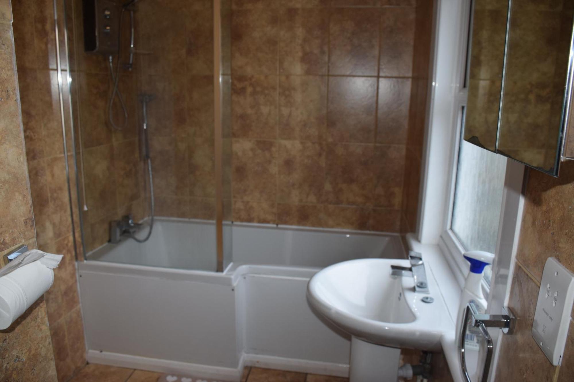Lejlighed Bedroom Flat Colliers Wood London