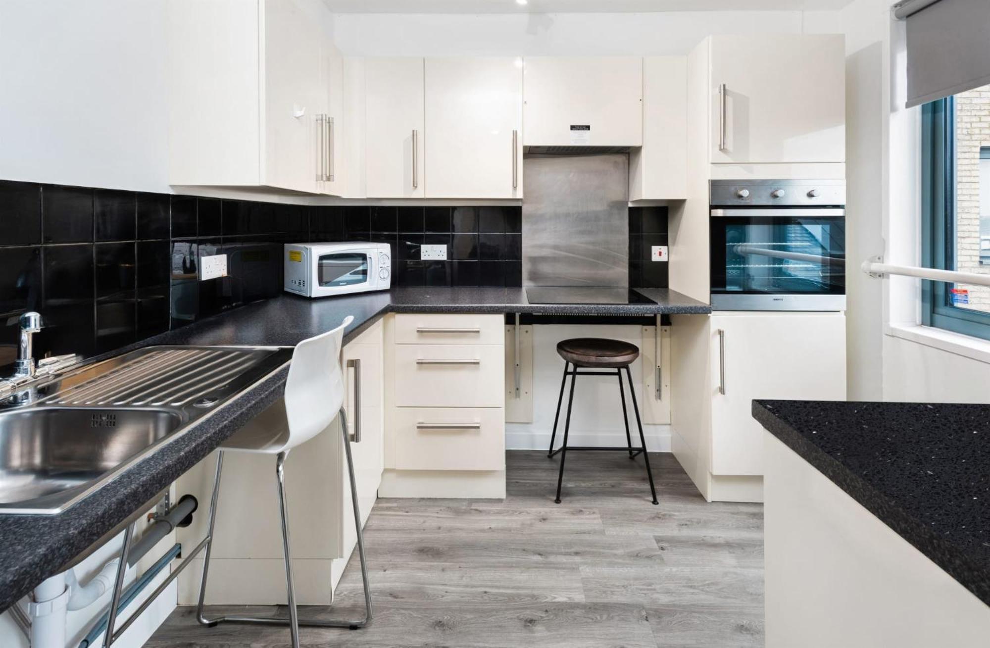 Appartement Modern And Private Bedrooms With Shared Kitchen At Chapter Islington In For Students Only *