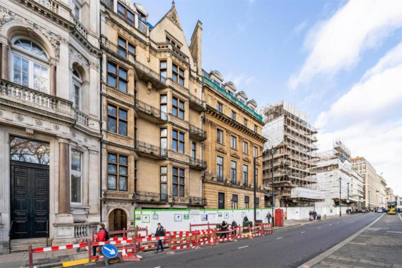 Apartment Spacious 2 Bedroom Flat With Pool Table Opposite Green Park 7 London