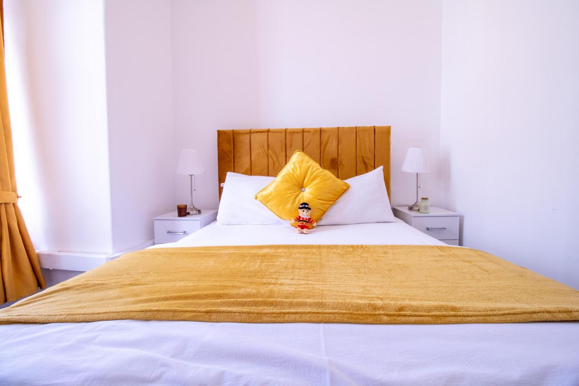 Modern 2-bedroom On Oxford Street 8gc * London