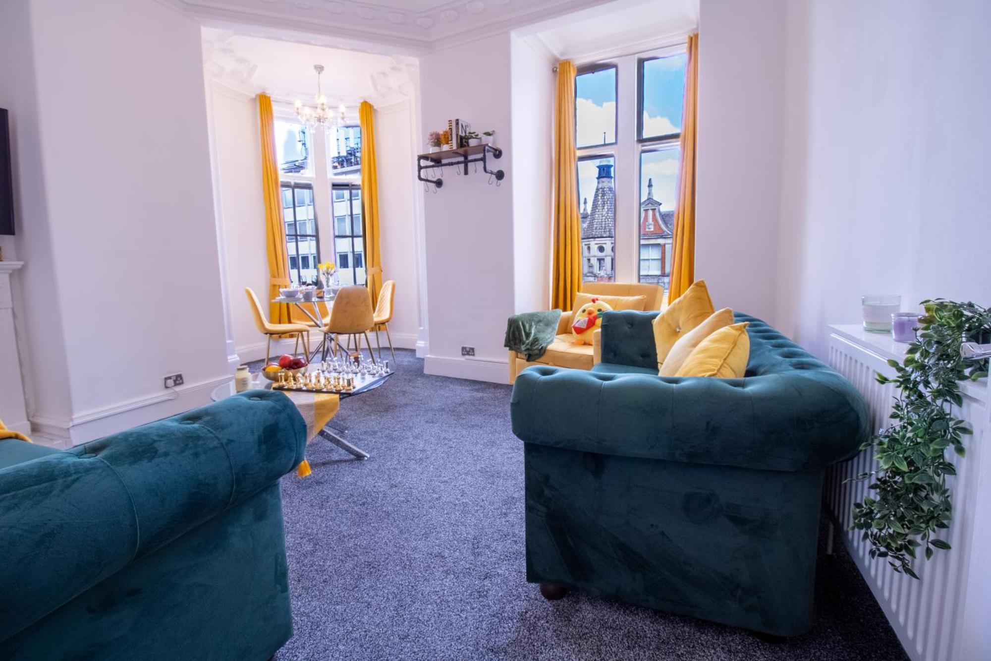 Apartment Modern 2-bedroom On Oxford Street 8gc London