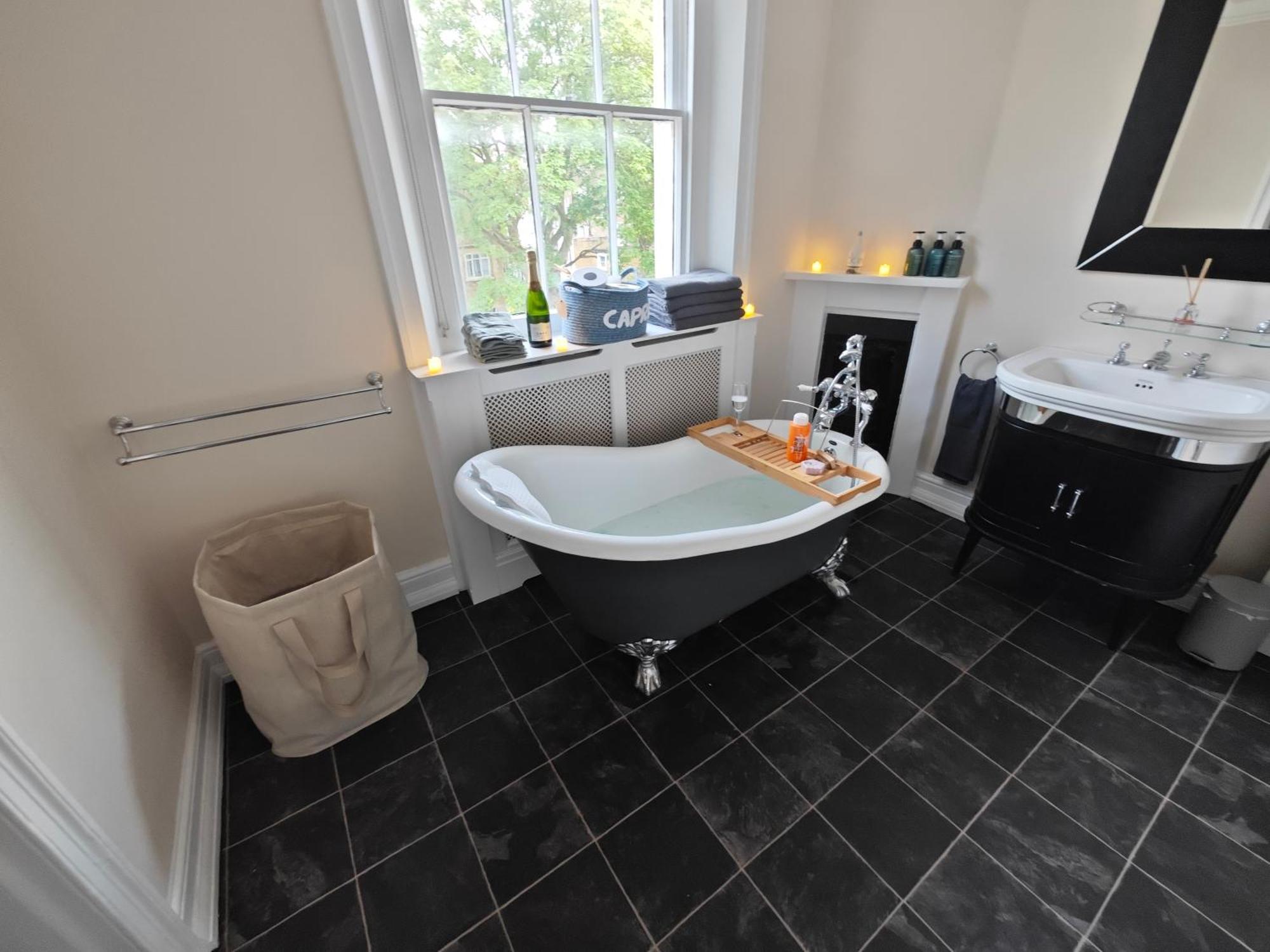 Ferienhaus Stunning 4 Bedroom Flat In Regent's Park - Abbey Rd