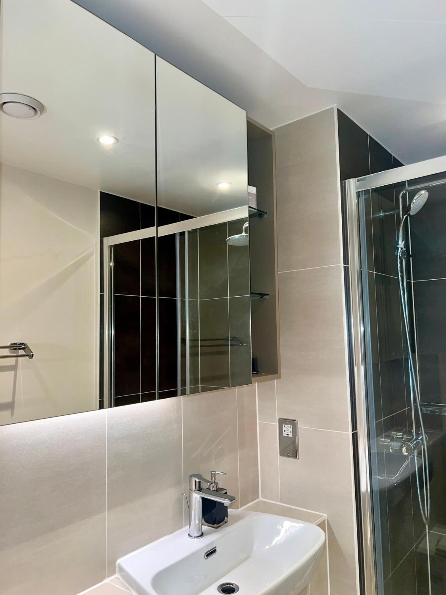 Modern Flat Your Stylish Escape Appartement