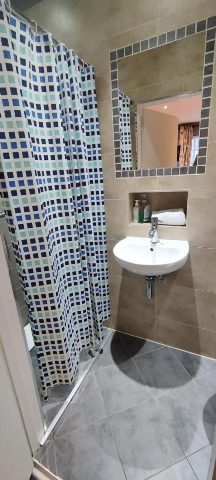 Cosy 2 Bedroom In City Center Euston Appartement